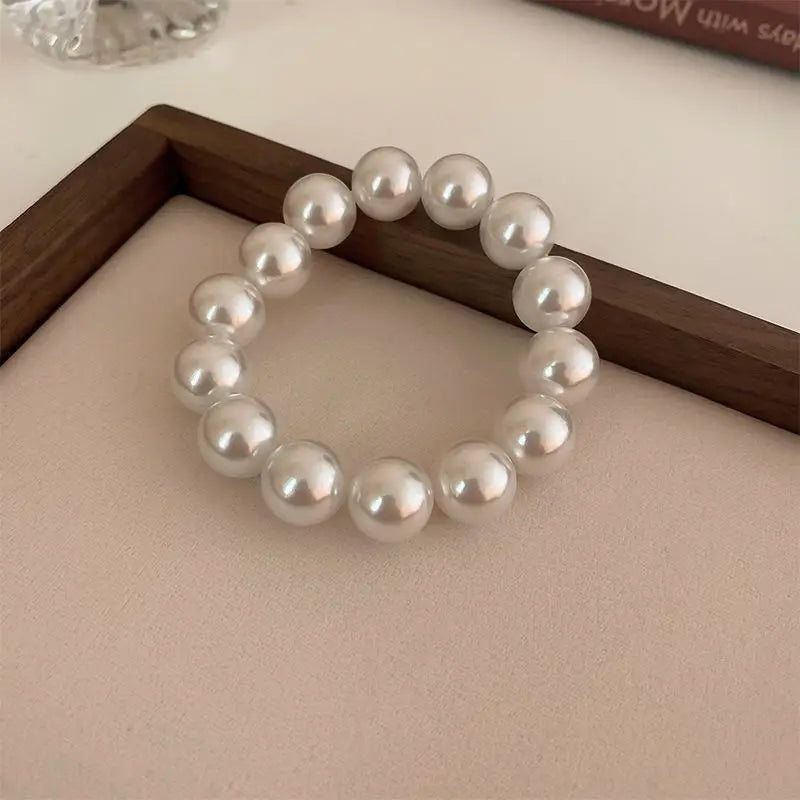 CHYVENEE Elegant White Faux Pearls Beaded Bracelet