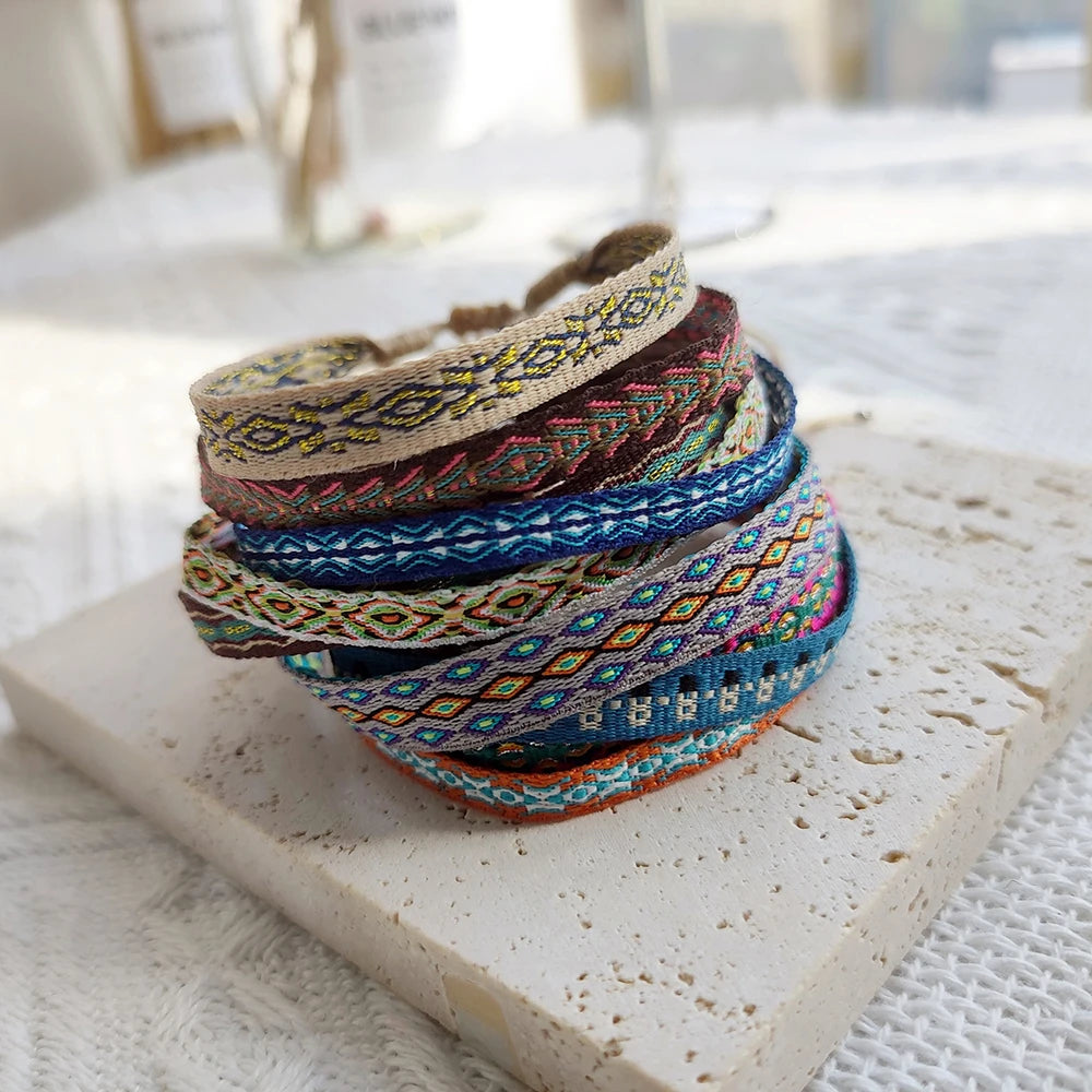 HERLOOK UNISEX Handmade Woven Bracelet