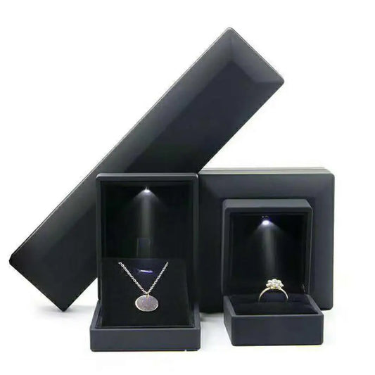 LED Ring Necklace Pendant Box Luxury Velvet Rubber with Light
