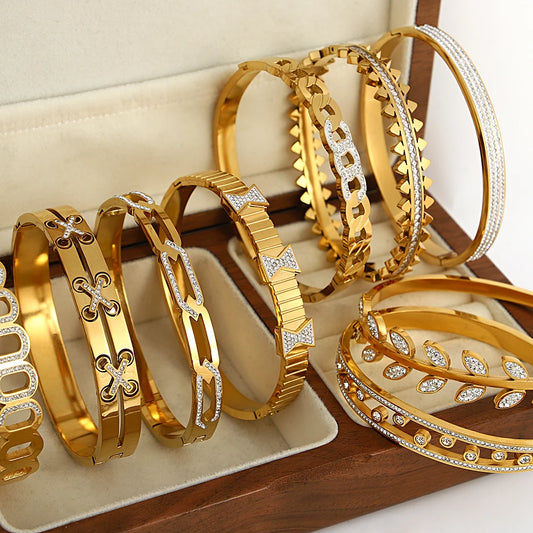AENSOA Trend Charm 18K Gold Plated Stainless Steel Bracelet