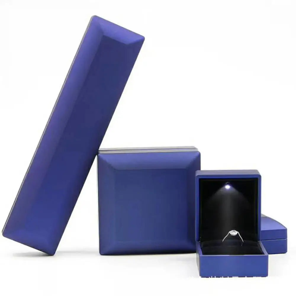 LED Ring Necklace Pendant Box Luxury Velvet Rubber with Light