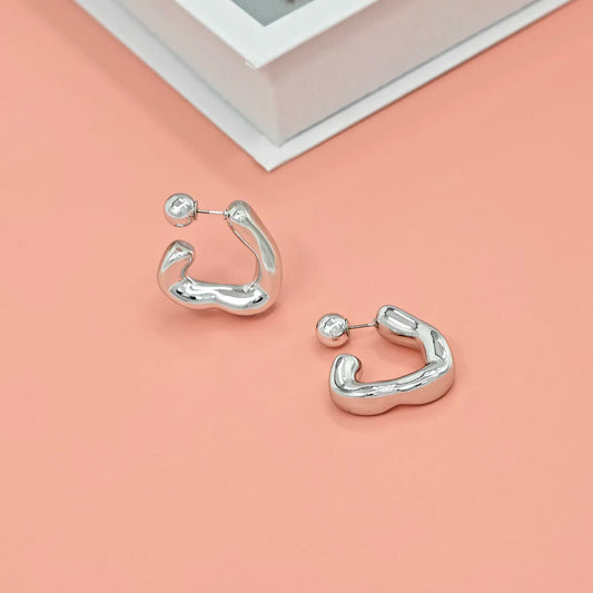 Fashionable C-Shaped Earrings with Unique Design