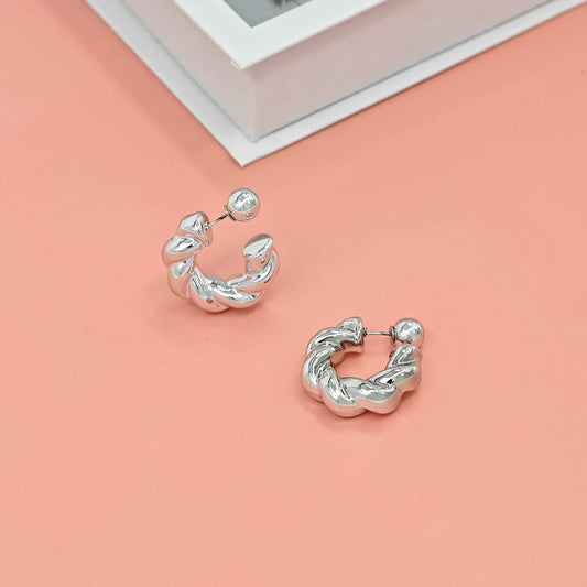 Fashionable C-Shaped Earrings with Unique Design
