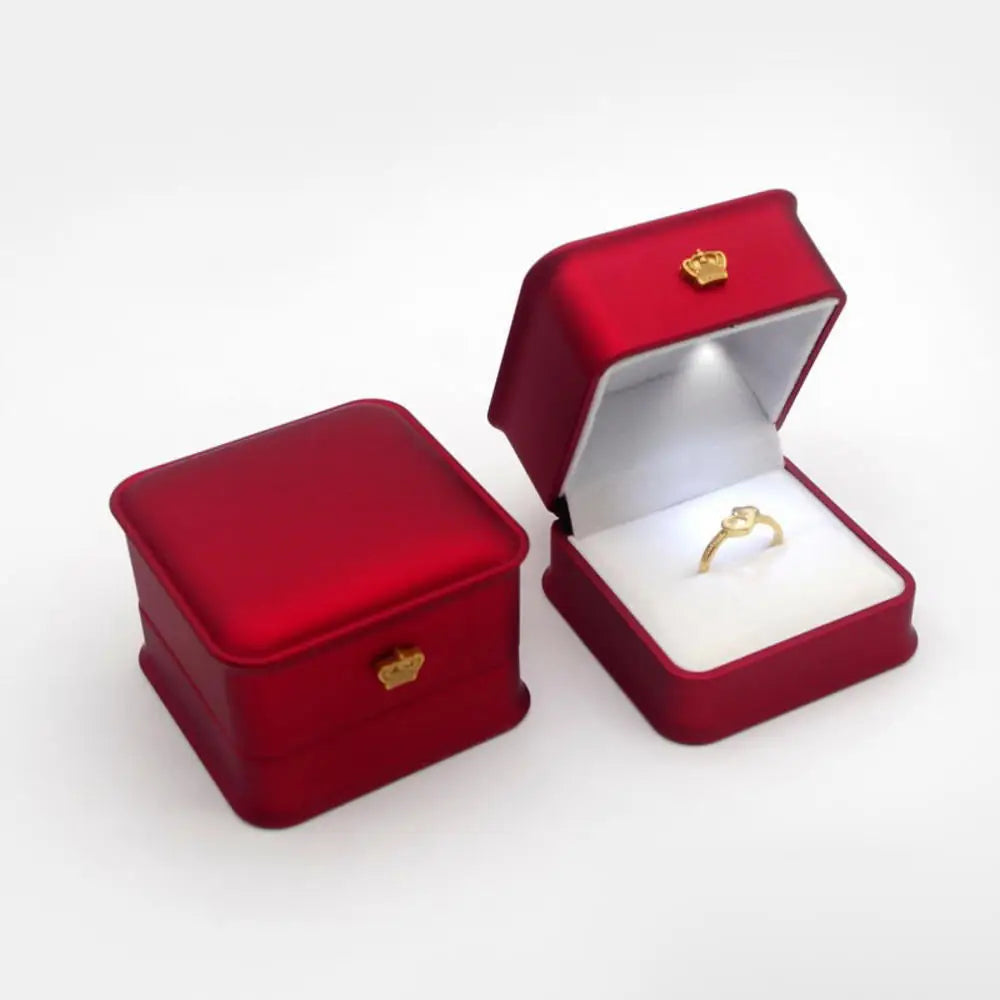 LED Ring Necklace Pendant Box Luxury Velvet Rubber with Light