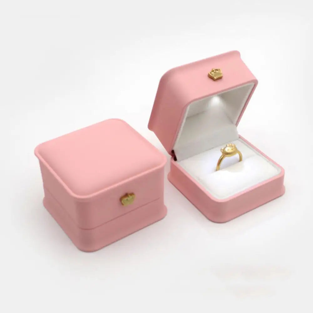 LED Ring Necklace Pendant Box Luxury Velvet Rubber with Light