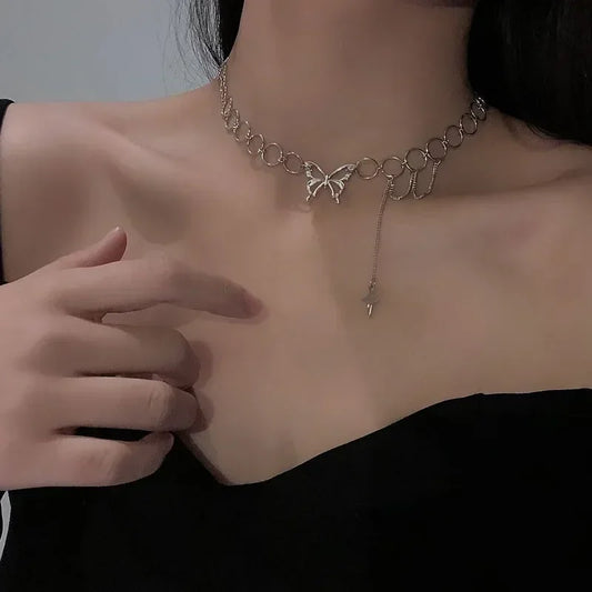 YIYUEQIANLI Hip Hop Butterfly Pendant Tassel Choker Necklace for Women