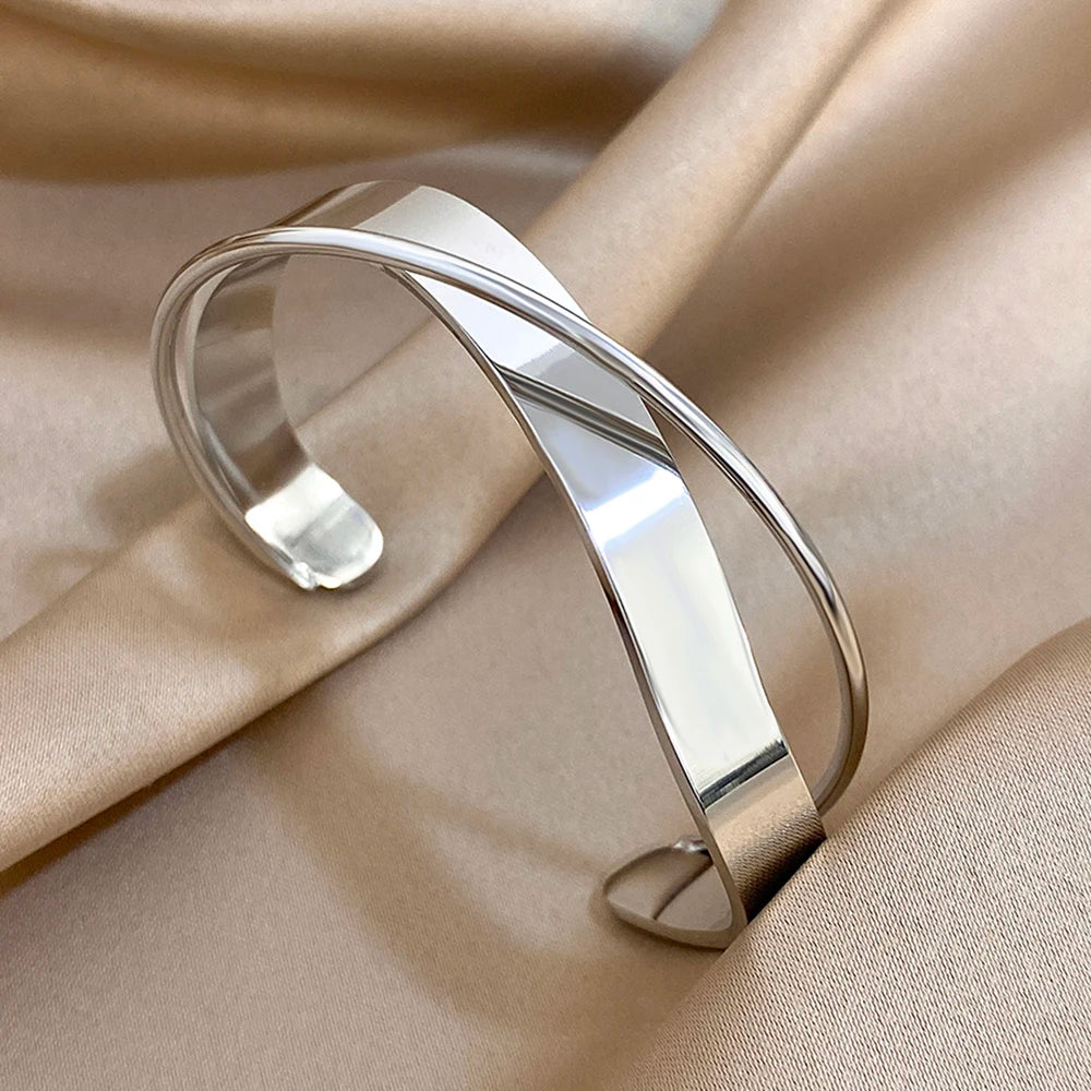 AENSOA Simple Smooth Stainless Steel Bracelet