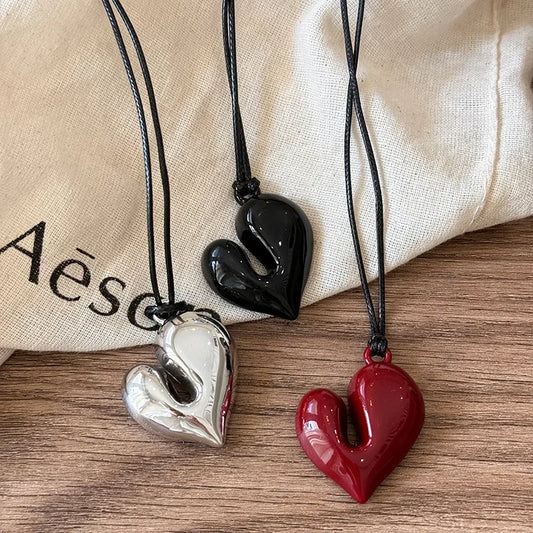 LATS Vintage 80s Red Heart Pendant Necklace